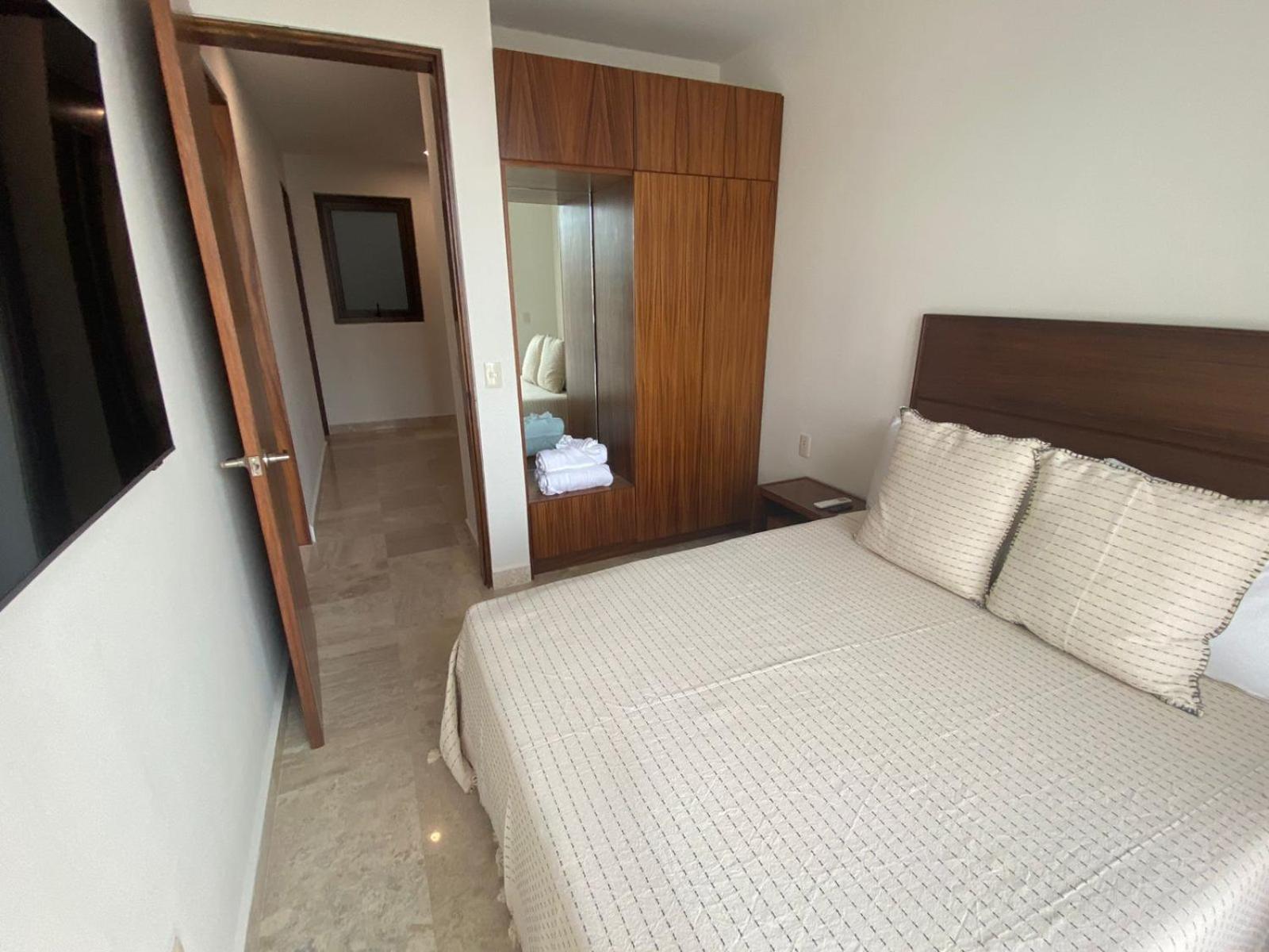 Francisca Luxury Suites - Adults Only Puerto Vallarta Exterior photo